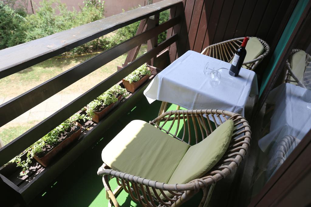 Hotel Melis 발라톤엘 외부 사진